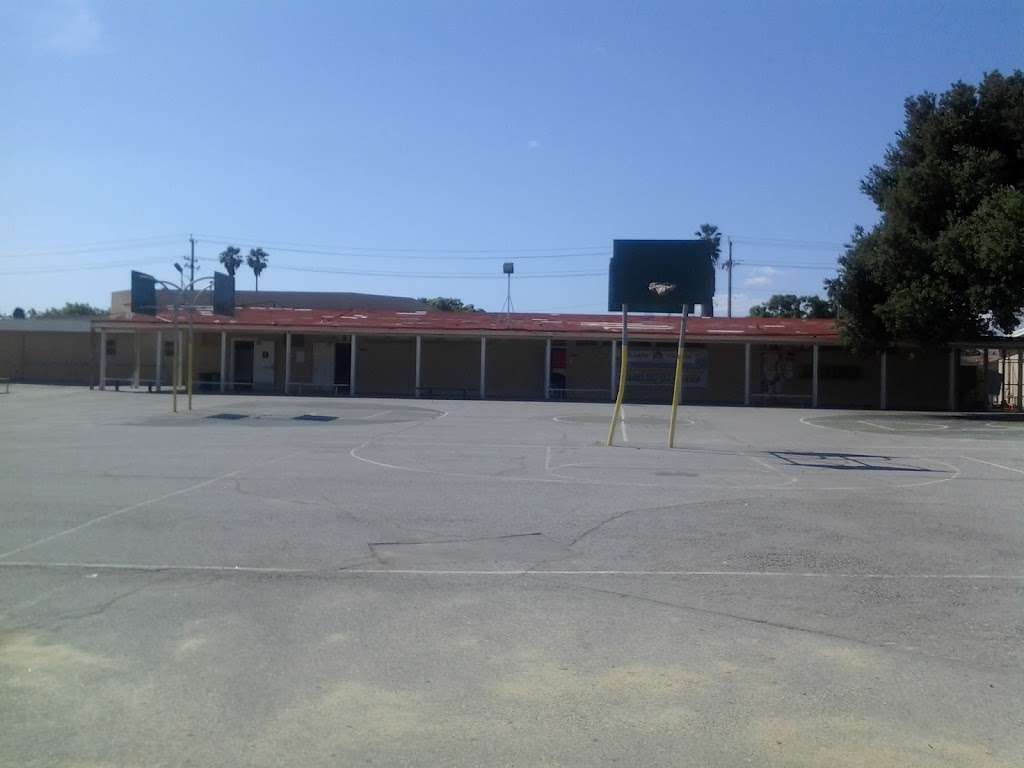 Escuela Popular Accelerated Family Learning School | 467 N White Rd, San Jose, CA 95127, USA | Phone: (408) 275-7191