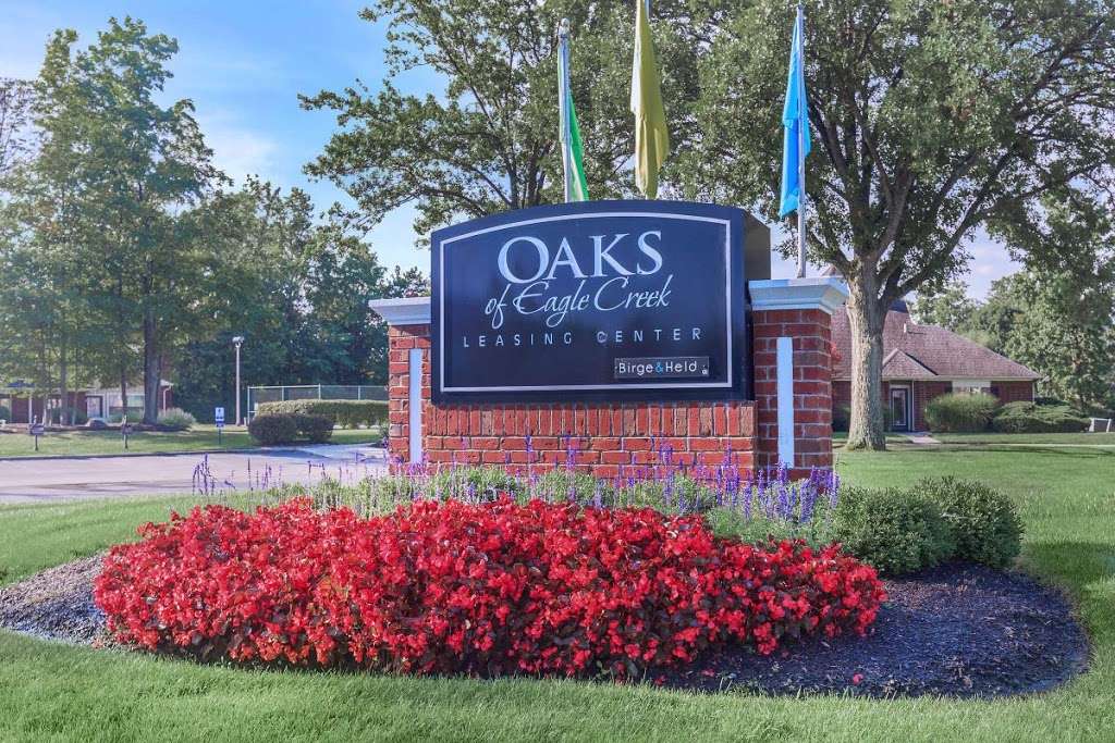 The Oaks of Eagle Creek | 5483 Holly Springs Dr W, Indianapolis, IN 46254, USA | Phone: (844) 307-1898