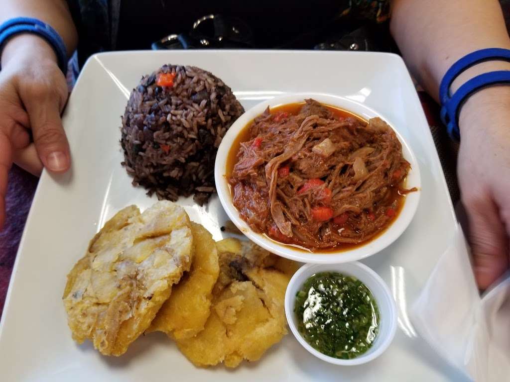 Cuban Delights Cafe | 1039 Co Rd 540A, Lakeland, FL 33813, USA | Phone: (863) 701-0190