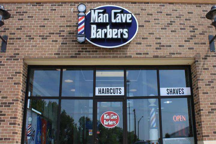 Man Cave Barbers | 1600 E Summit St, Crown Point, IN 46307, USA | Phone: (219) 662-5986