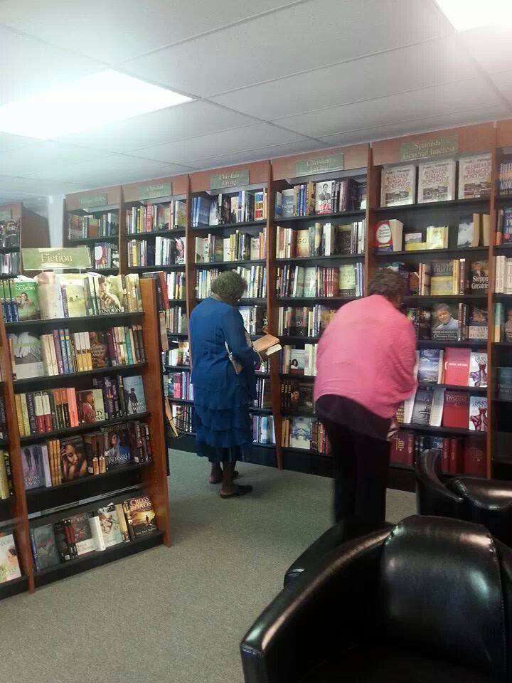 Harvest Bookstore | 1115 E Gibbsboro Rd # A, Lindenwold, NJ 08021, USA | Phone: (856) 309-1780