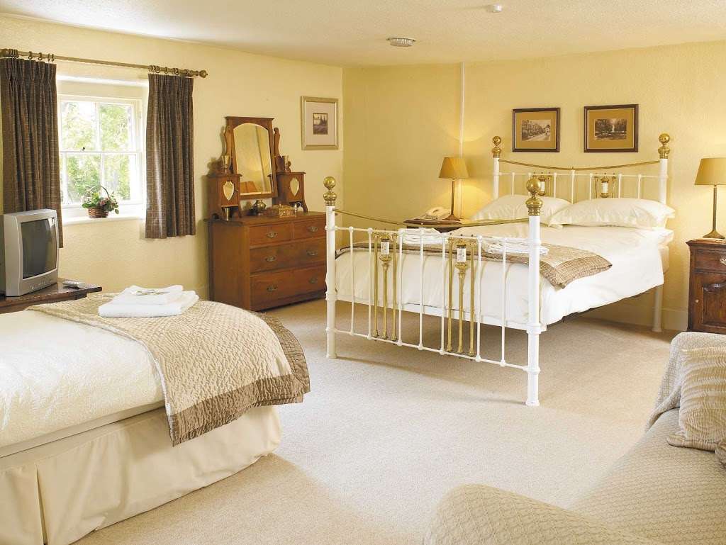 Mulberry House Hotel | Chelmsford Rd, High Ongar, Ongar CM5 9NL, UK | Phone: 01277 365398