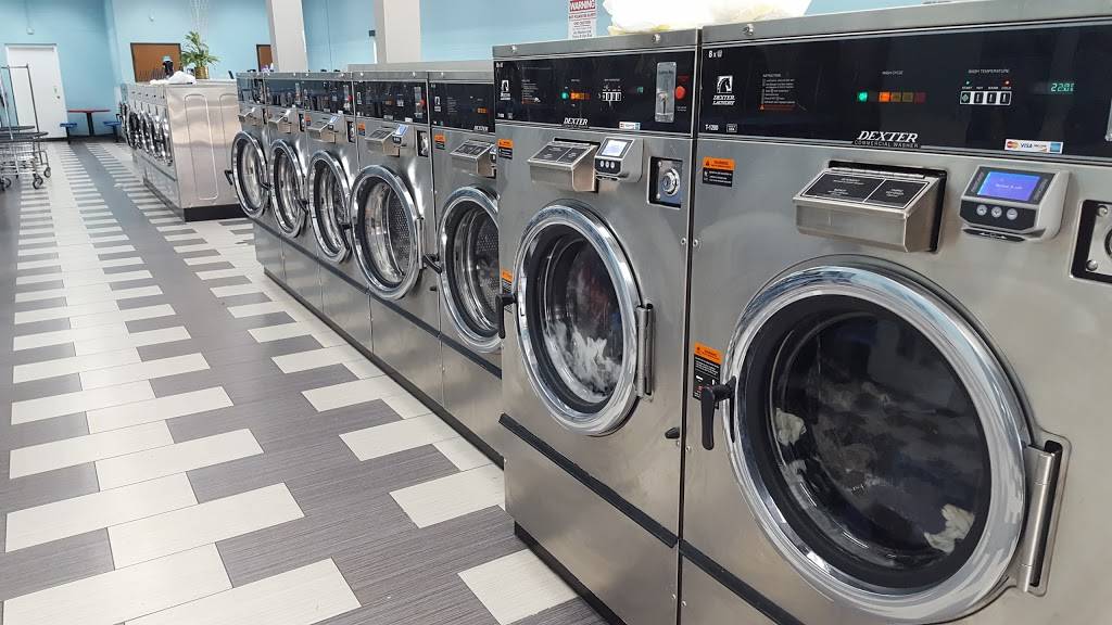 Ridgmar Laundry | 2090 Ridgmar Blvd, Fort Worth, TX 76116, USA | Phone: (817) 731-1881