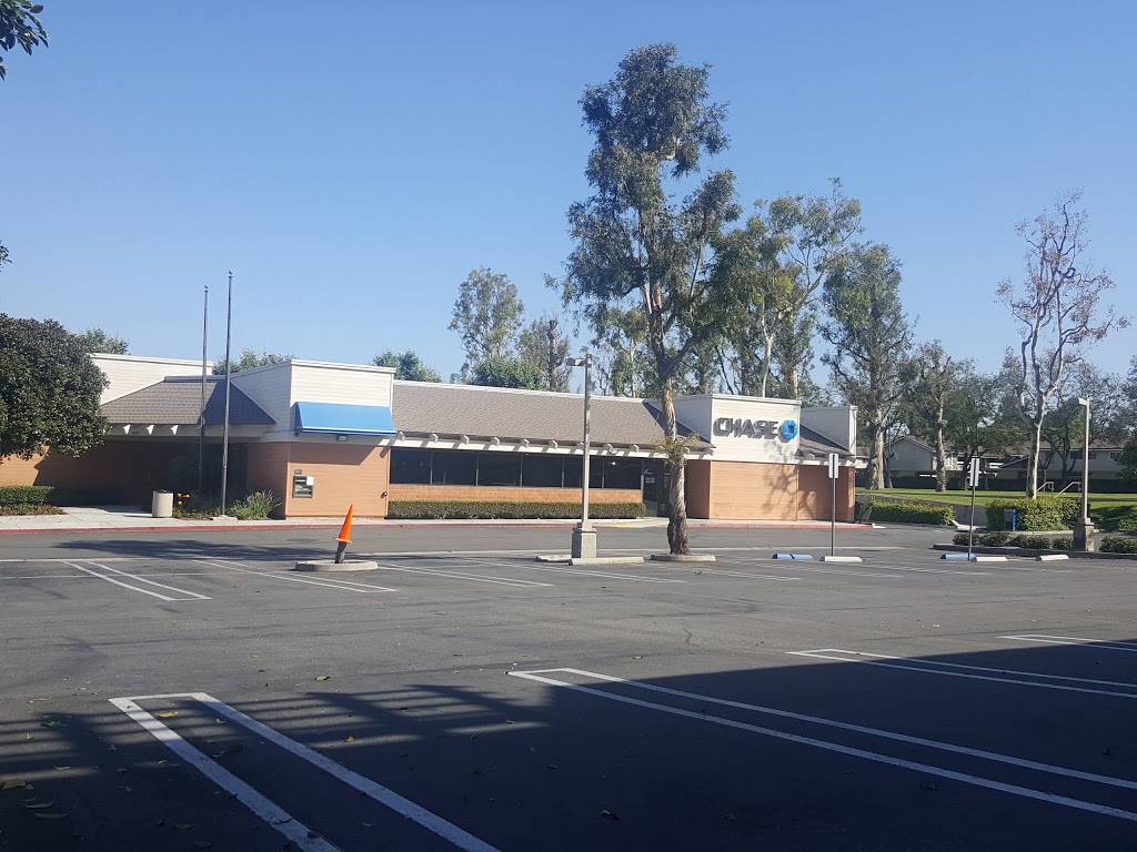 Chase Bank | 4820 Irvine Blvd, Irvine, CA 92620, USA | Phone: (714) 665-8077
