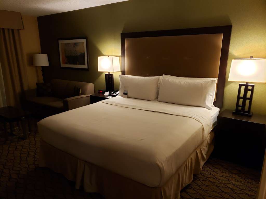 Holiday Inn San Diego Miramar - McAs Area | 9335 Kearny Mesa Rd, San Diego, CA 92126 | Phone: (858) 695-2300