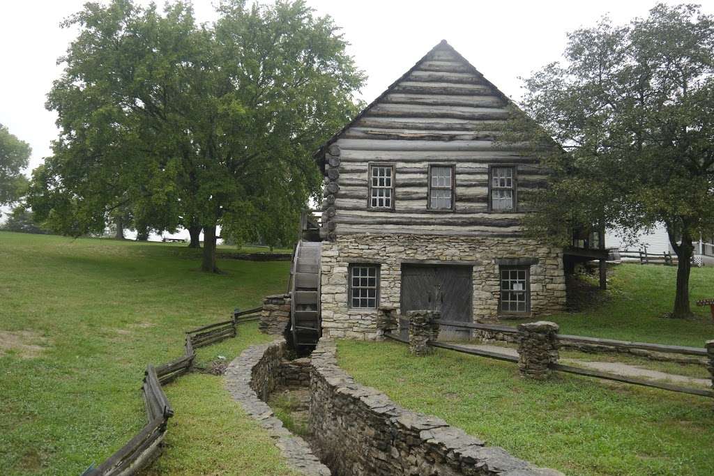 Yankee Smith Grist Mill | Kansas City, MO 64157