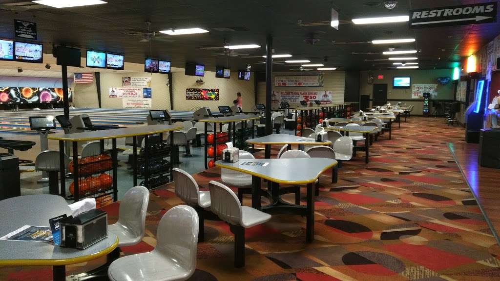 Royal Family Bowling Center | 430 Remount Rd, Front Royal, VA 22630, USA | Phone: (540) 636-3113