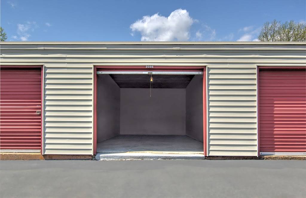 Prime Storage | 10361 Kings Acres Rd, Ashland, VA 23005 | Phone: (804) 548-4572