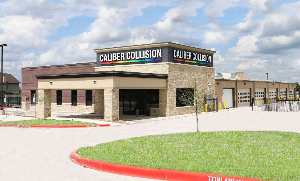Caliber Collision | 7587 FM78, San Antonio, TX 78244, USA | Phone: (210) 616-2039