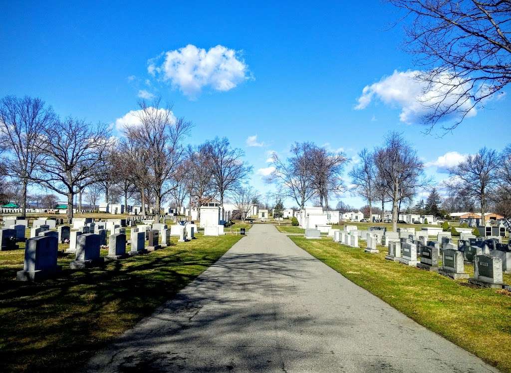 Gate of Heaven Cemetery & Mausoleum | 225 Ridgedale Ave, East Hanover, NJ 07936, USA | Phone: (973) 887-0286