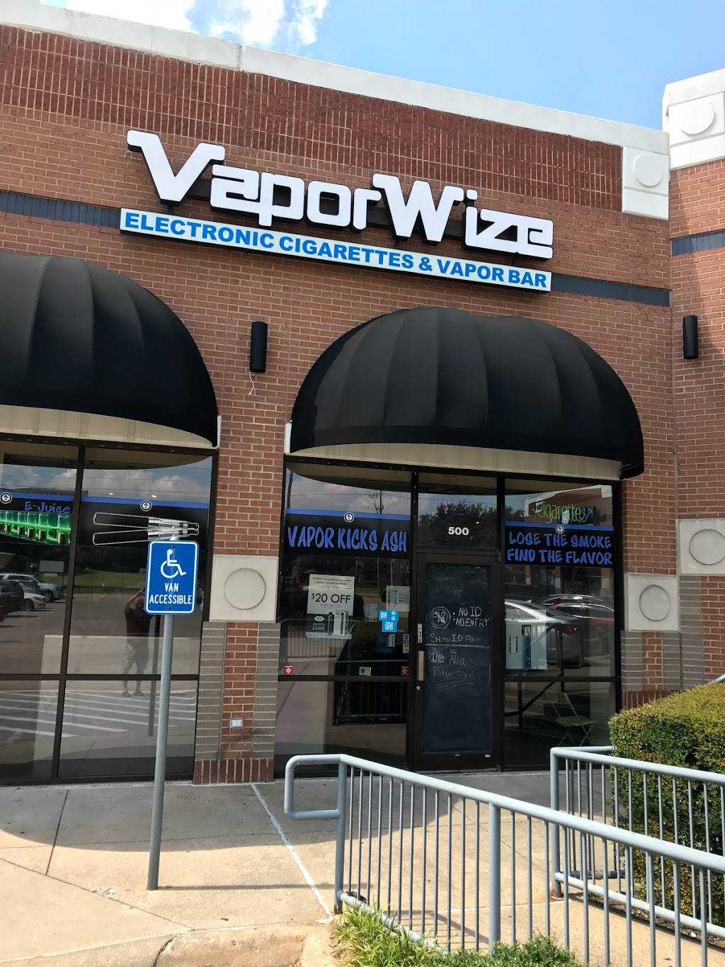 Vapor Wize Plano - Disposable Vape & Puff Bars | 1501 Preston Rd #500, Plano, TX 75093 | Phone: (972) 931-9493