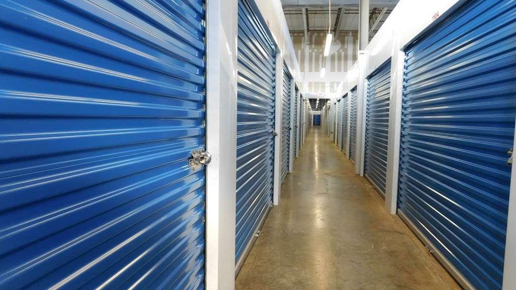 Air and Space Self Storage | 14560 Lee Rd, Chantilly, VA 20151, USA | Phone: (703) 466-0953