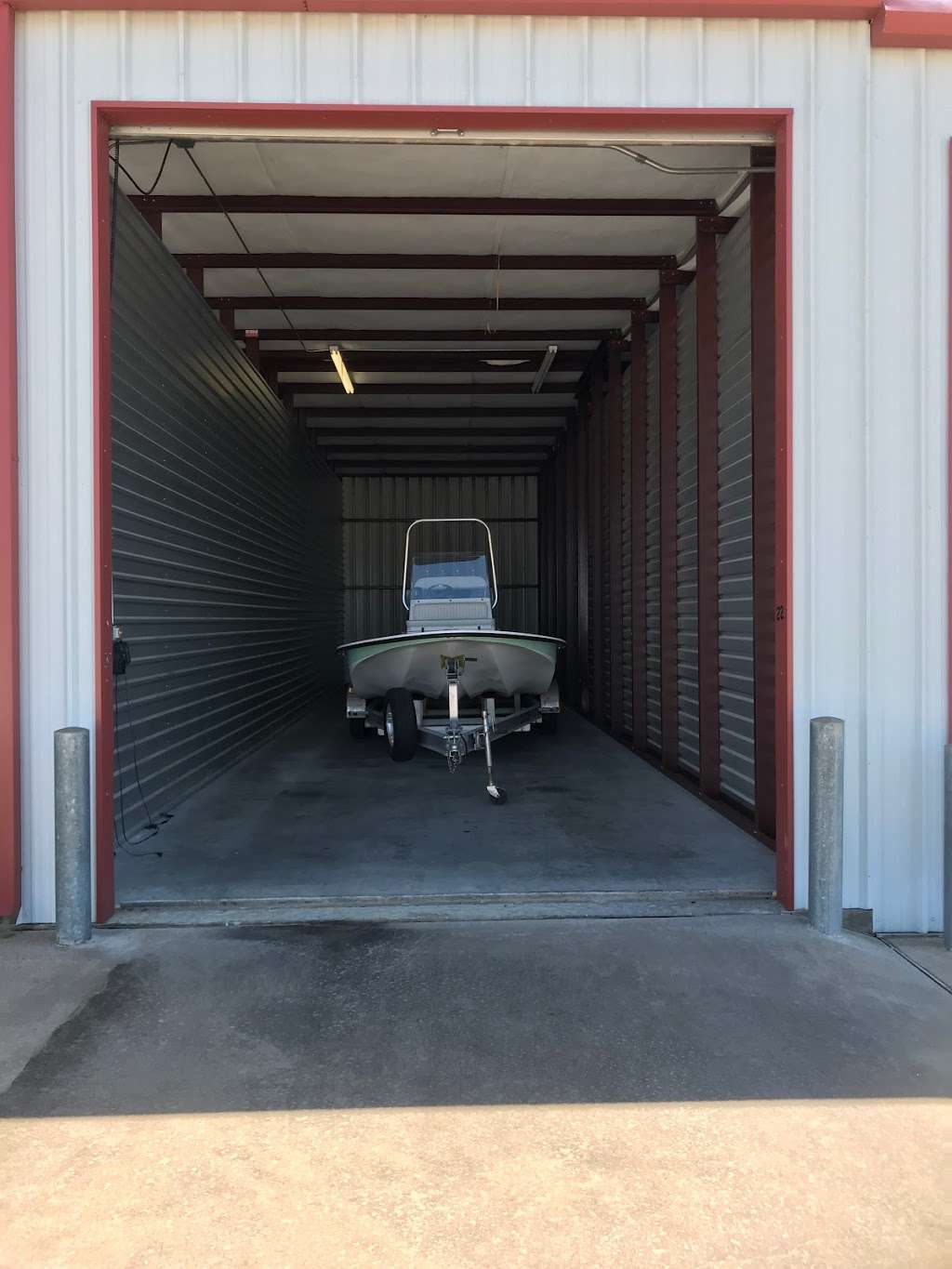 Waller Boat & RV Storage | 32767 Baethe Rd, Waller, TX 77484, USA | Phone: (936) 372-3655