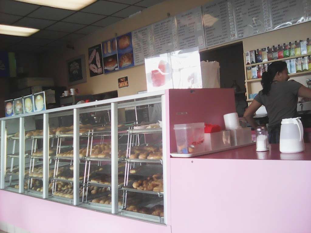 Donuts - The Donut Makers | 13651 Magnolia St, Garden Grove, CA 92844