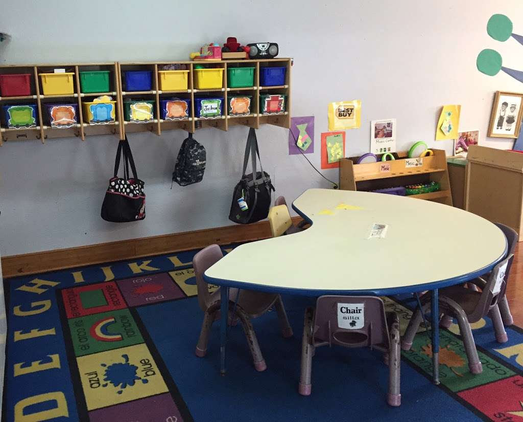 Aishas Learning Center | 6610 Tyree St, Dallas, TX 75209 | Phone: (214) 350-8444