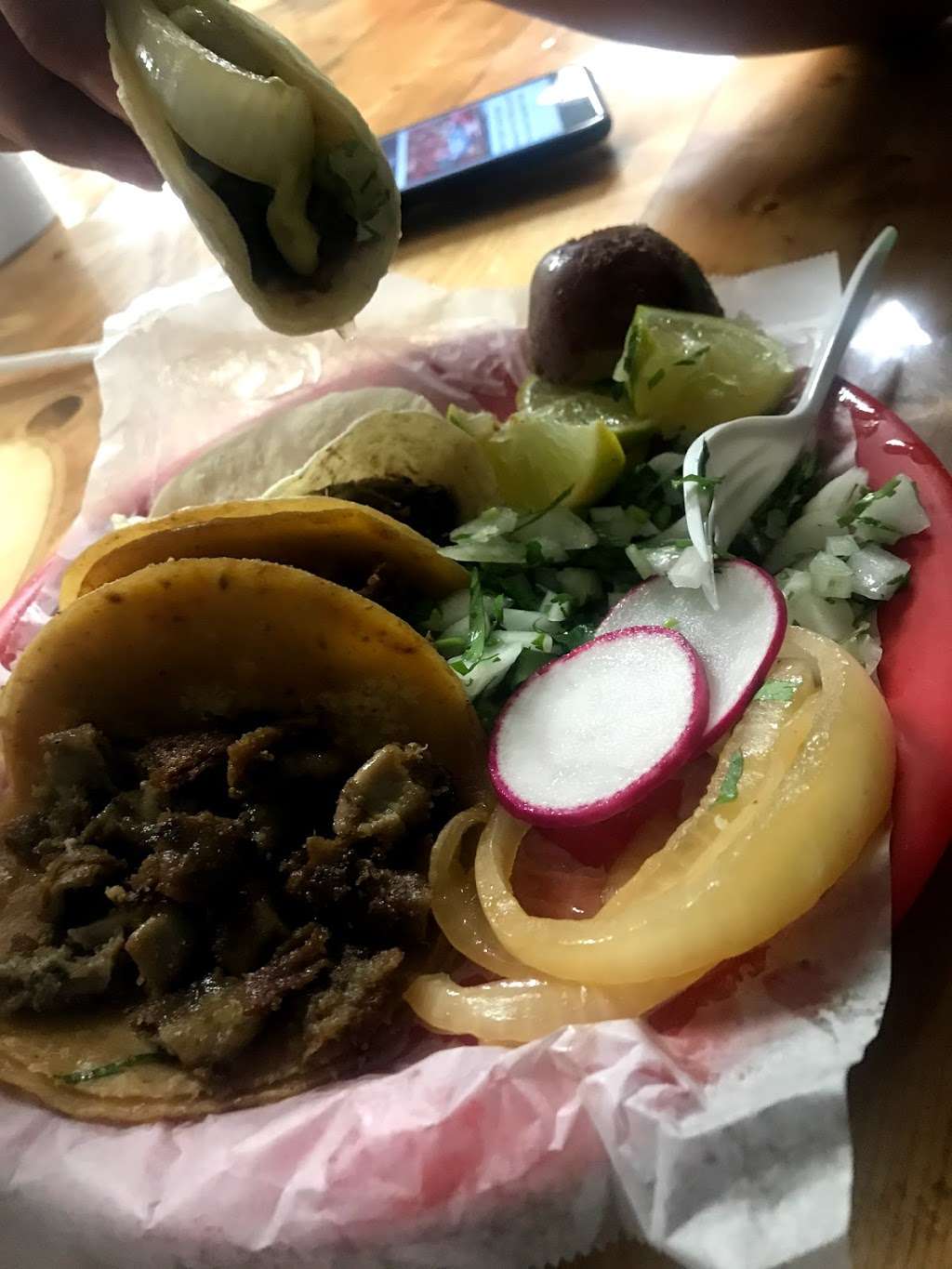 Fitos Tacos De Cabeza | 2950 W Davis St, Dallas, TX 75211, USA | Phone: (972) 685-6780