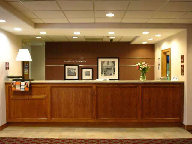 Hampton Inn & Suites Houston-Cypress Station | 150 Wagon Point Drive, Houston, TX 77090, USA | Phone: (281) 866-0404