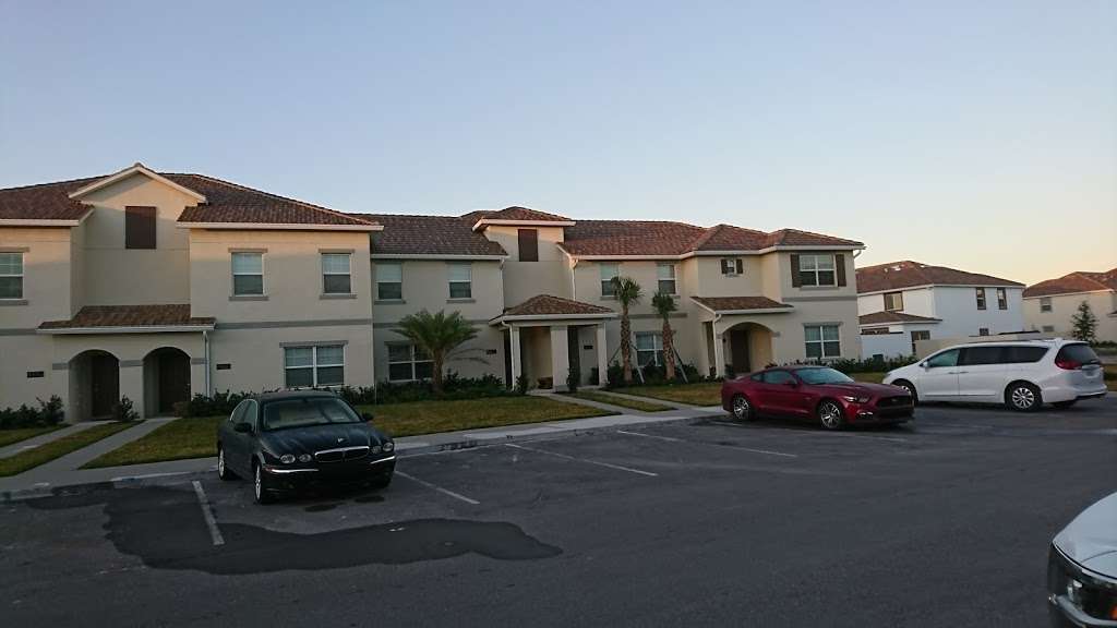 DecoNova Vacation | 4899 Romeo Cir, 34746, Kissimmee, FL 34746, USA | Phone: (888) 220-0472