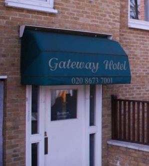 The Gateway Hotel | 14 Balham Hill, London SW12 9EB, UK | Phone: 020 8673 7001