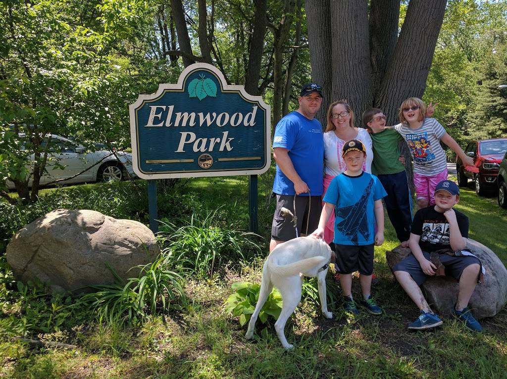 Elmwood Park Cabin | 600 Elmwood Rd, Rocky River, OH 44116, USA | Phone: (440) 895-2594