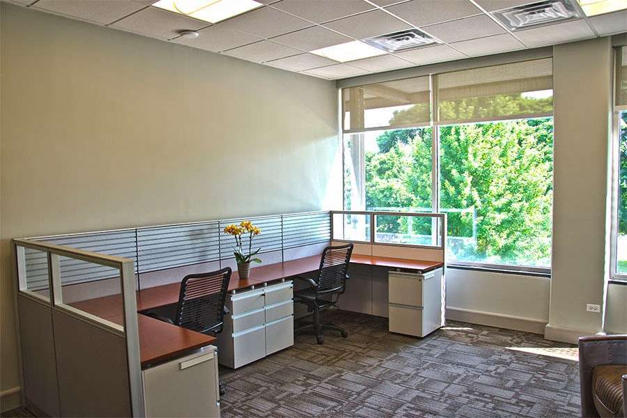 Bradley Business Center North Side Office Space | 2500 W Bradley Pl, Chicago, IL 60618, USA | Phone: (773) 891-5400