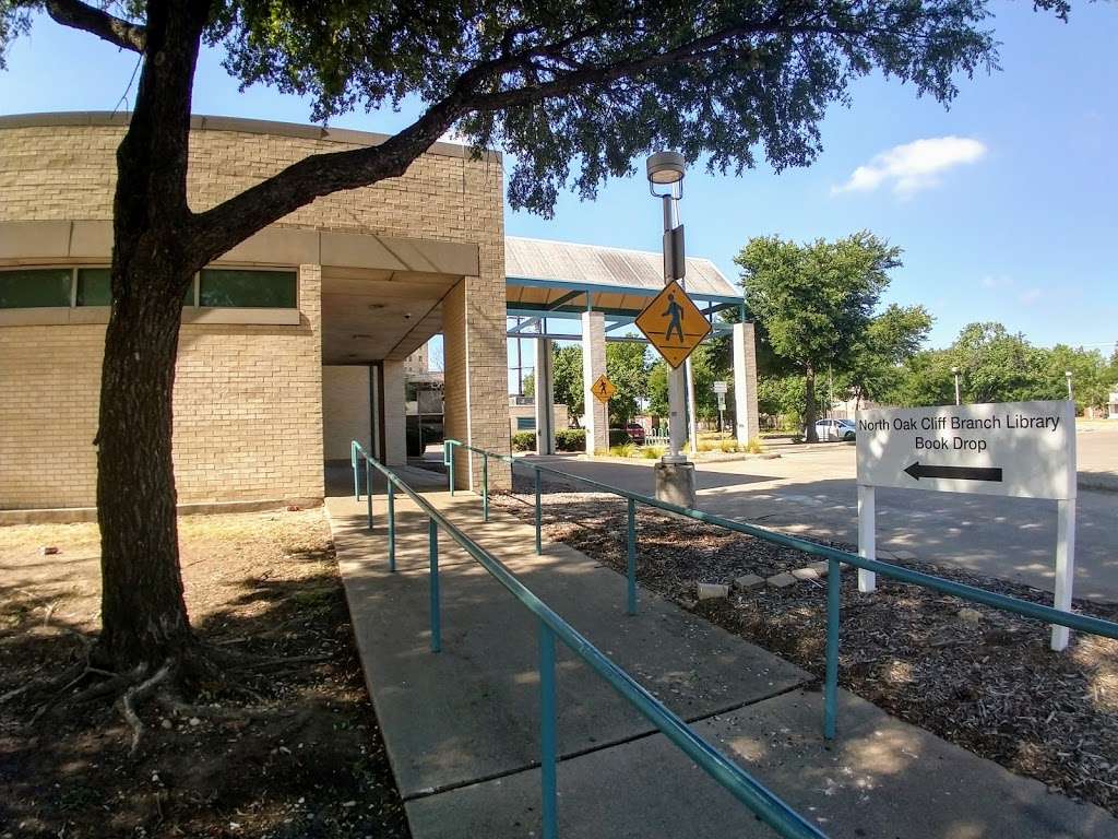 North Oak Cliff Branch Library | 302 W 10th St, Dallas, TX 75208, USA | Phone: (214) 670-7555