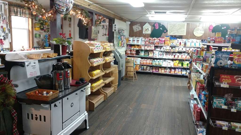 Green Mountain General Store & Deli | 4640 Carlisle Rd, Gardners, PA 17324, USA | Phone: (717) 486-4558