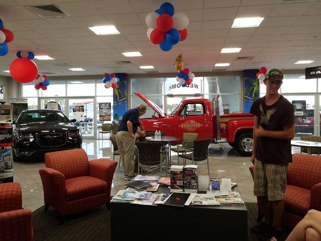 Lake Wales Chrysler Dodge Jeep RAM | 21529 US-27, Lake Wales, FL 33859, USA | Phone: (863) 676-0733