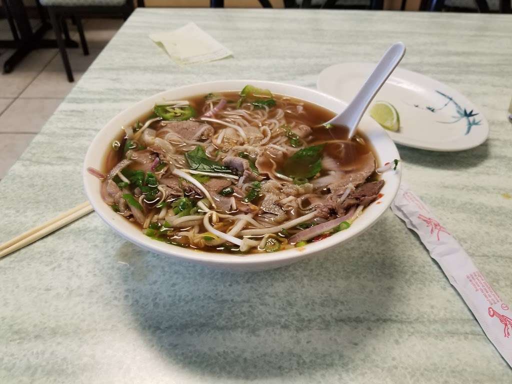 Pho Saigon | 2553 Gessner Rd, Houston, TX 77080, USA | Phone: (713) 329-9242