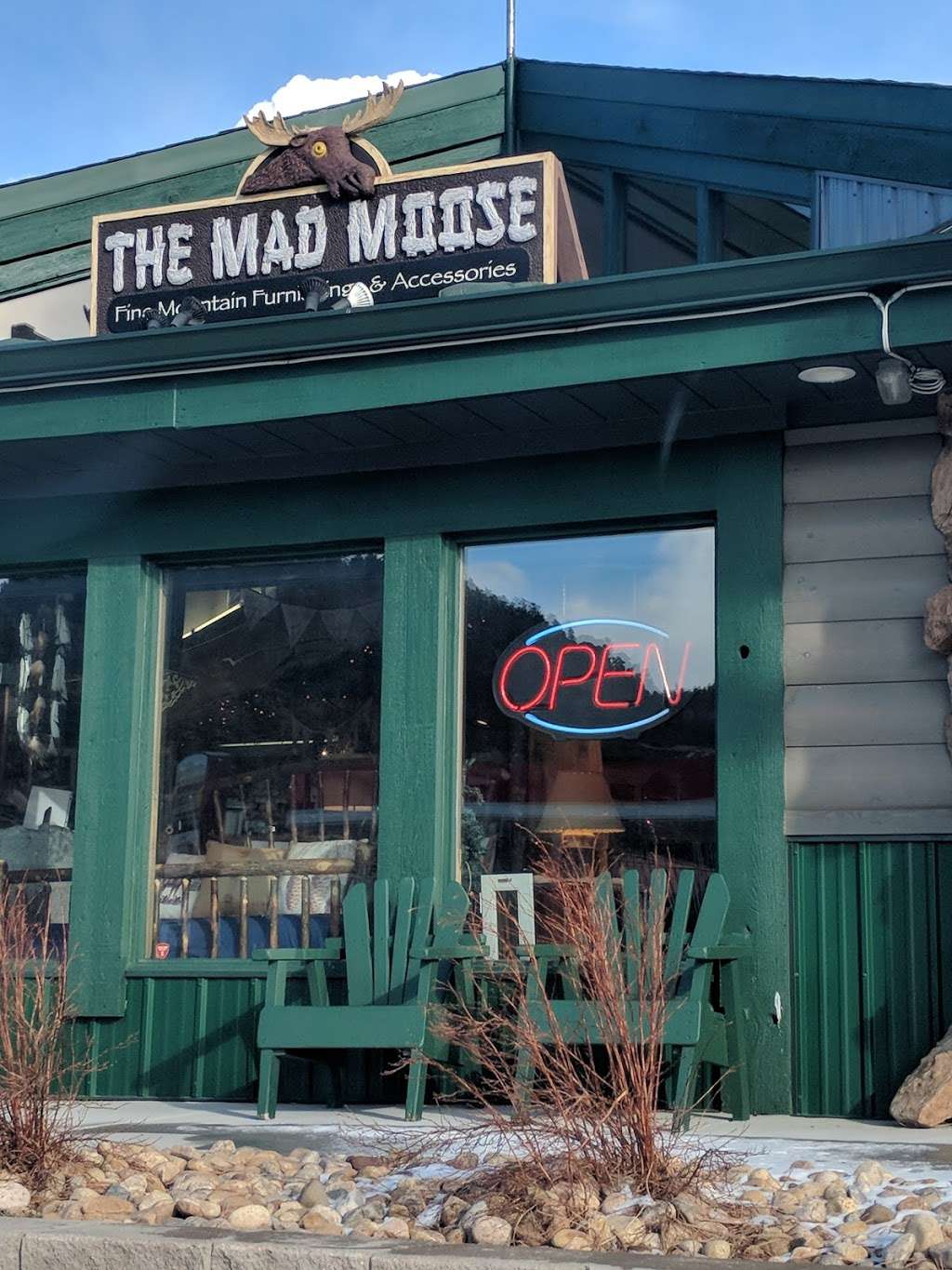 Mad Moose | 900 Moraine Ave, Estes Park, CO 80517, USA | Phone: (866) 906-6673