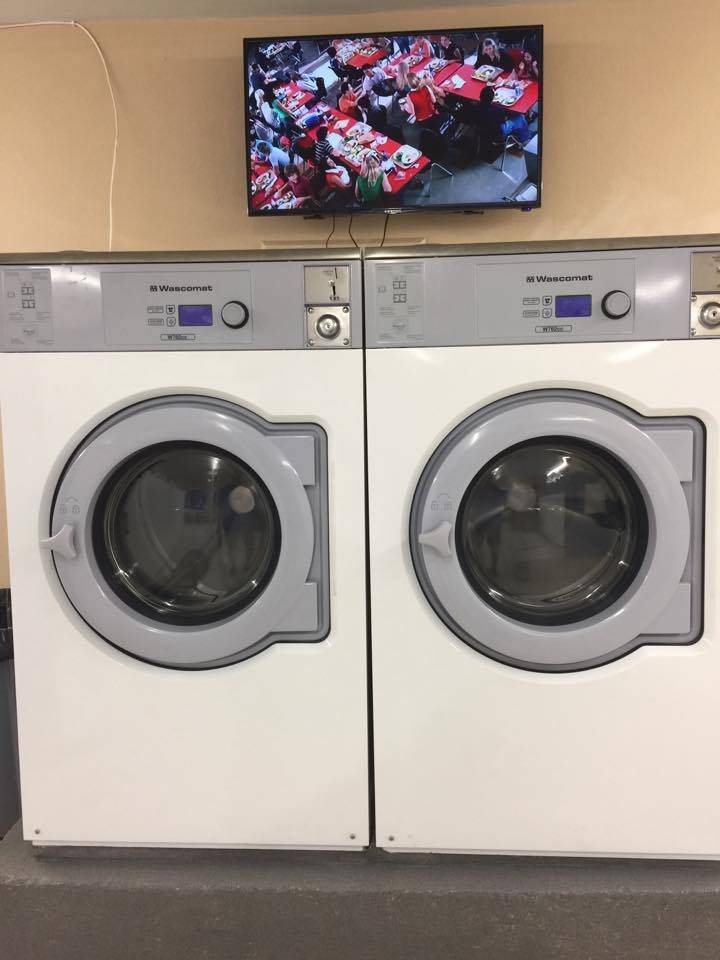 Minnesota Laundry | 1106 Rice St, St Paul, MN 55117, USA | Phone: (651) 332-3173