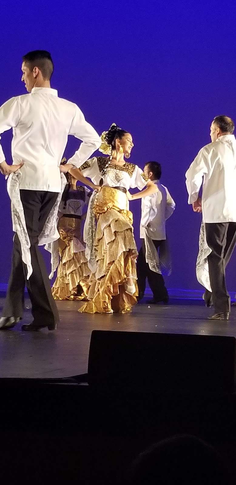 Tradiciones Dance Company L.L.C. | 3055 W Indian School Rd, Phoenix, AZ 85017, USA | Phone: (480) 319-4089