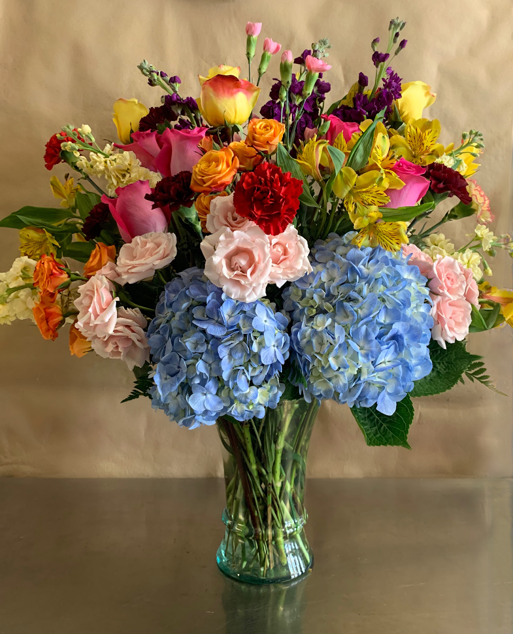 Vivid Flowers | 817 W Pioneer Pkwy #110, Grand Prairie, TX 75051, USA | Phone: (972) 602-6922