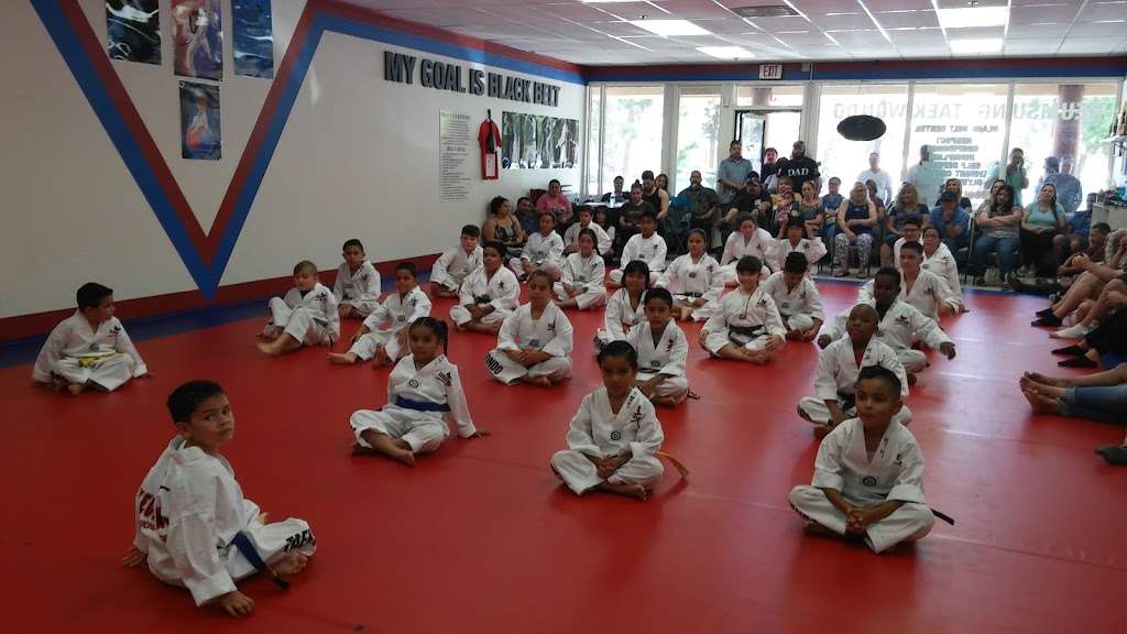 Keumsung Tae Kwon Do | 14050 Cherry Ave j, Fontana, CA 92337, USA | Phone: (909) 822-9988