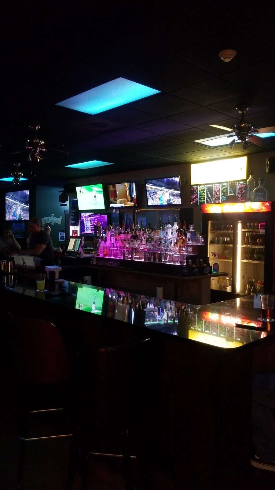 Mulligans Sports Bar and Grille | 414 US-21 BYP, Fort Mill, SC 29715, USA | Phone: (803) 548-0044