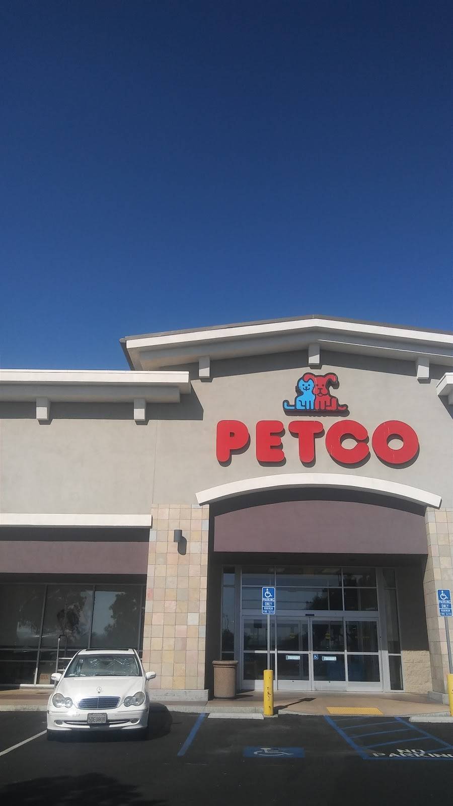 fi.d.o | Petco Animal Supplies, 2630 Canyon Springs Pkwy, Riverside, CA 92507, USA | Phone: (858) 602-2665