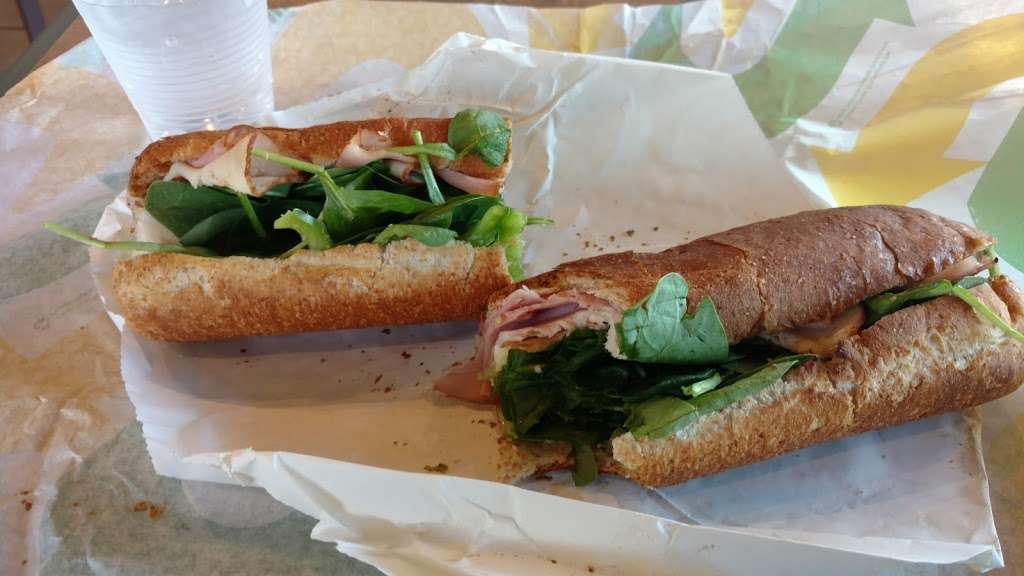 Subway Restaurants | 1420 10th St SW, Loveland, CO 80537, USA | Phone: (970) 667-8487