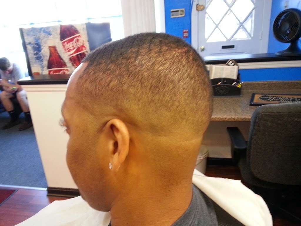 Northeast Grace Barbershop | 7503 Verree Rd, Philadelphia, PA 19111 | Phone: (215) 941-2707