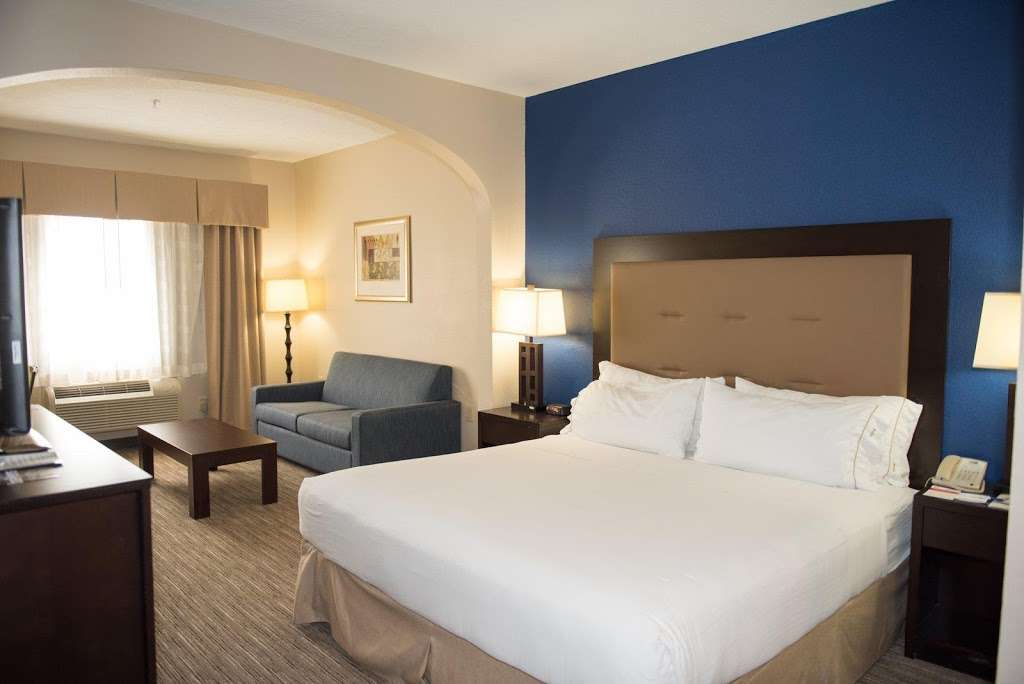 Holiday Inn Express Houston N-1960 Champions Area | 4434 Farm to Market 1960 Rd W, Houston, TX 77068, USA | Phone: (281) 866-0500