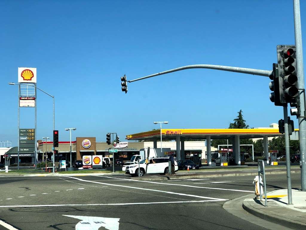 Shell | 1944 Davis St, San Leandro, CA 94577, USA | Phone: (510) 383-9030