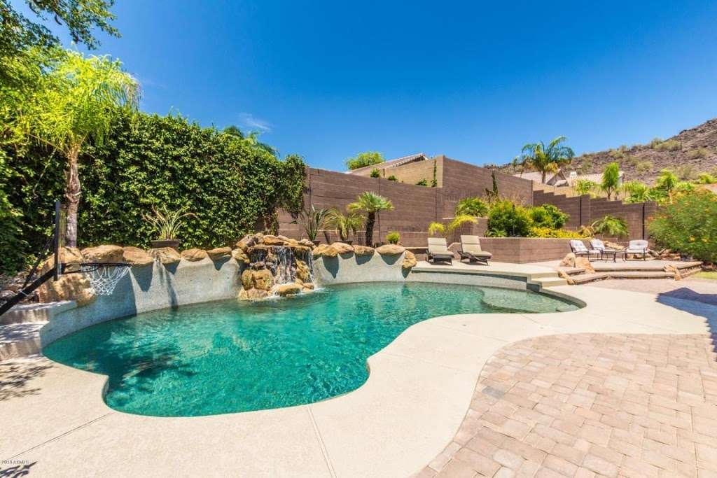 Wes Sutton, Realtor | 3155 W Taro Ln, Phoenix, AZ 85027, USA | Phone: (602) 769-1794