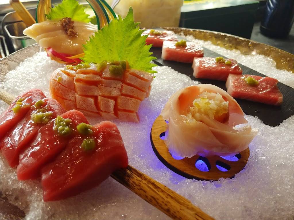 Cho Sushi Japanese Fusion | 4300 N Quinlan Park Rd #105, Austin, TX 78732, USA | Phone: (512) 266-8700