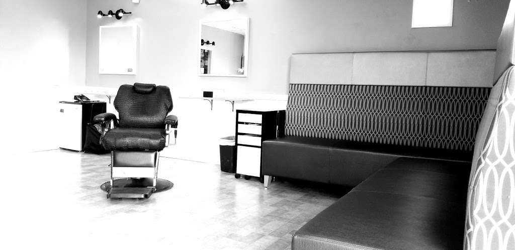 Grand Barber Shoppe | 7430a W Grand Ave, Elmwood Park, IL 60707 | Phone: (708) 584-3630