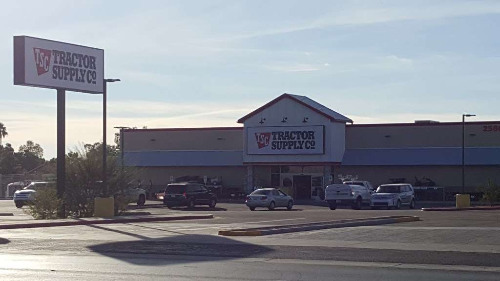 Tractor Supply Co. | 25606 S Arizona Ave, Chandler, AZ 85248, USA | Phone: (480) 895-7400