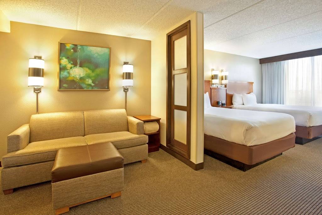 Hyatt Place Across From Universal Orlando Resort™ | 5976 Caravan Ct, Orlando, FL 32819 | Phone: (407) 351-0627