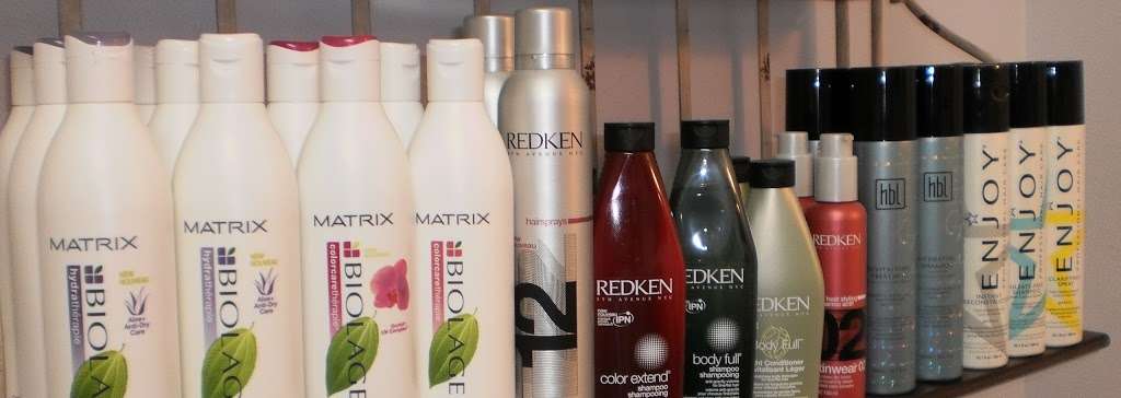 Genesis Hair Salon | 10302 N Main St, Richmond, IL 60071 | Phone: (815) 678-2156