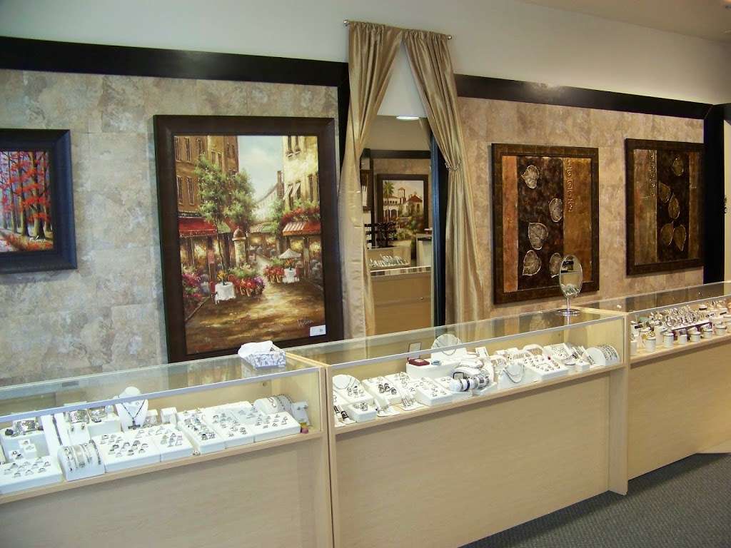 Silver & Gold | 1555 Simi Town Center Way, Simi Valley, CA 93065 | Phone: (805) 584-2099