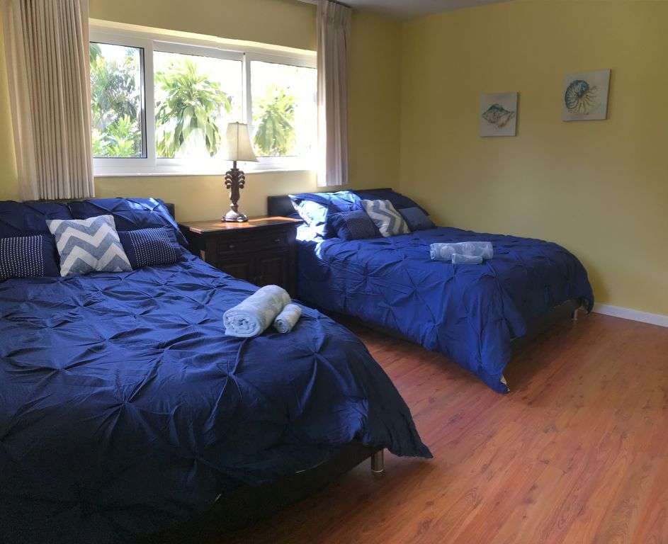 Pompano Beach Vacation House, Florida Rental close to Fort Laude | 1111 SE 7th Ave, Pompano Beach, FL 33060, USA | Phone: (561) 465-9505