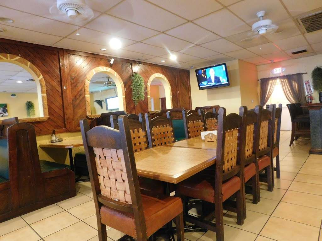 Esmeraldas Cafe | Photo 1 of 10 | Address: 1000 E Charleston Blvd # 101, Las Vegas, NV 89104, USA | Phone: (702) 388-1404
