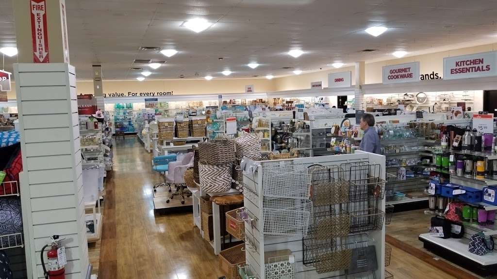 HomeGoods | 23018 N, U.S. Hwy 281 S, San Antonio, TX 78258 | Phone: (210) 481-7831